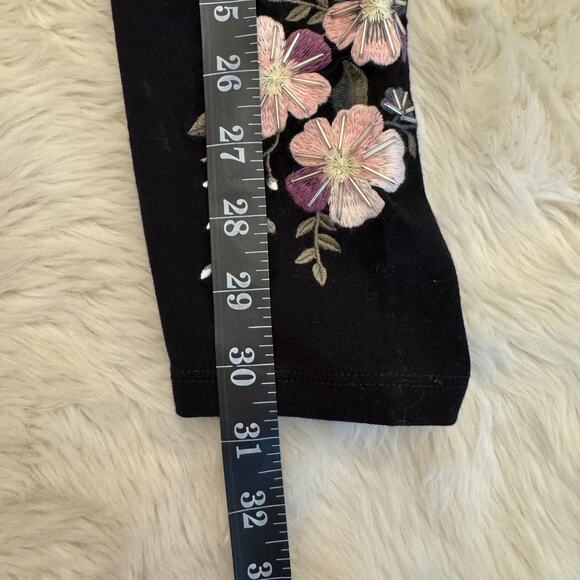 Torrid Black Embroidered Beaded Floral High Rise Leggings 1 - Picture 5 of 7